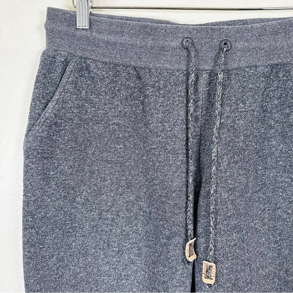 Tentree Women's Bamone Sweatpants Black Heather Color - Picture 4 of 14